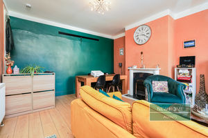 Photo 9- click for photo gallery